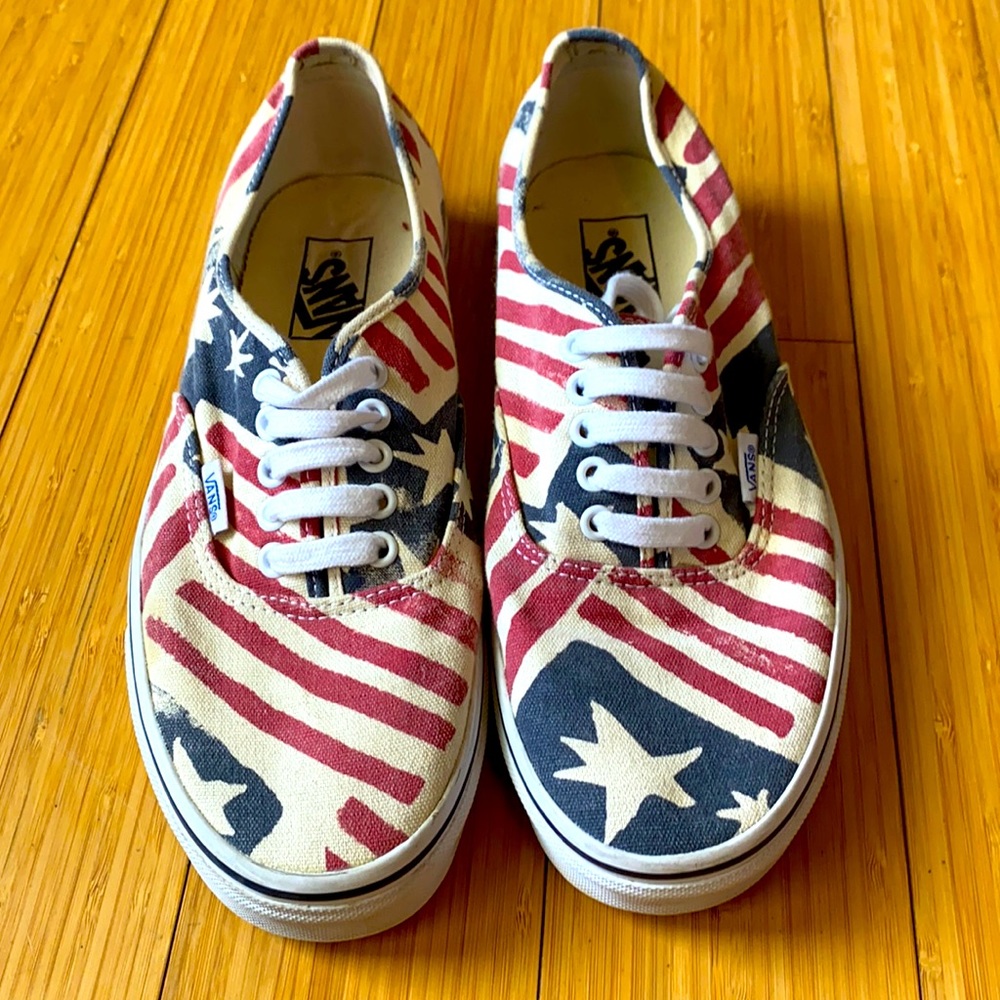 Men’s Vans Authentics